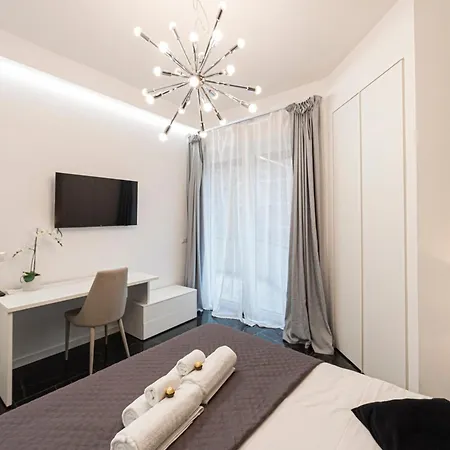 Casa Malupa Luxury Apartments-2