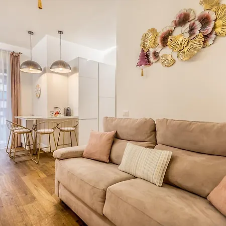 Casa Malupa Luxury Apartments-2